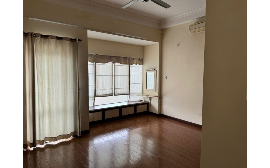 Cho thuê NP 5x20 mặt đường 30m hầm 3L An Phú An Khánh Q2 khu KD sầm uất